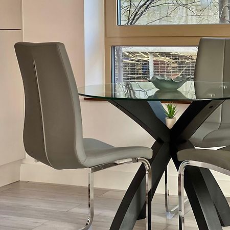 Kensington House By Solitaire Suites Slough Eksteriør billede