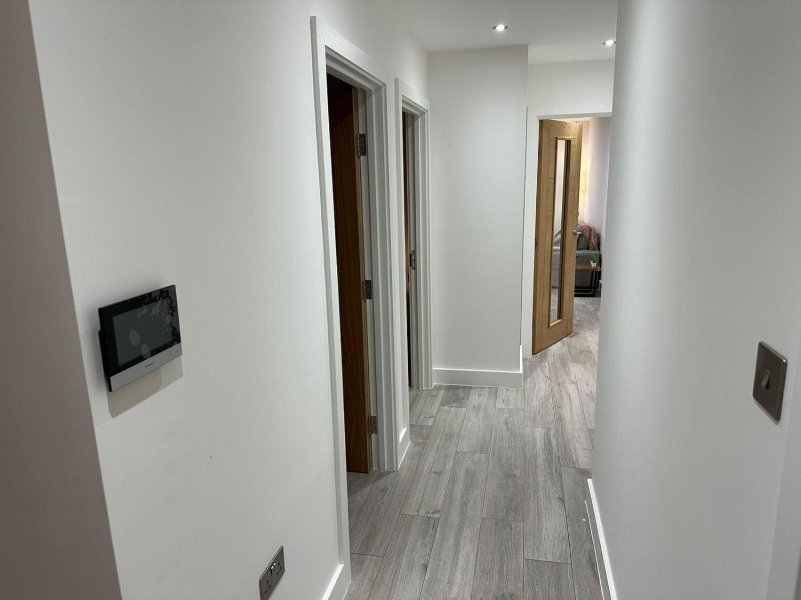 Kensington House By Solitaire Suites Slough Eksteriør billede